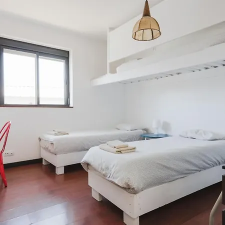 Creative Harbour Fuerteventura Albergue